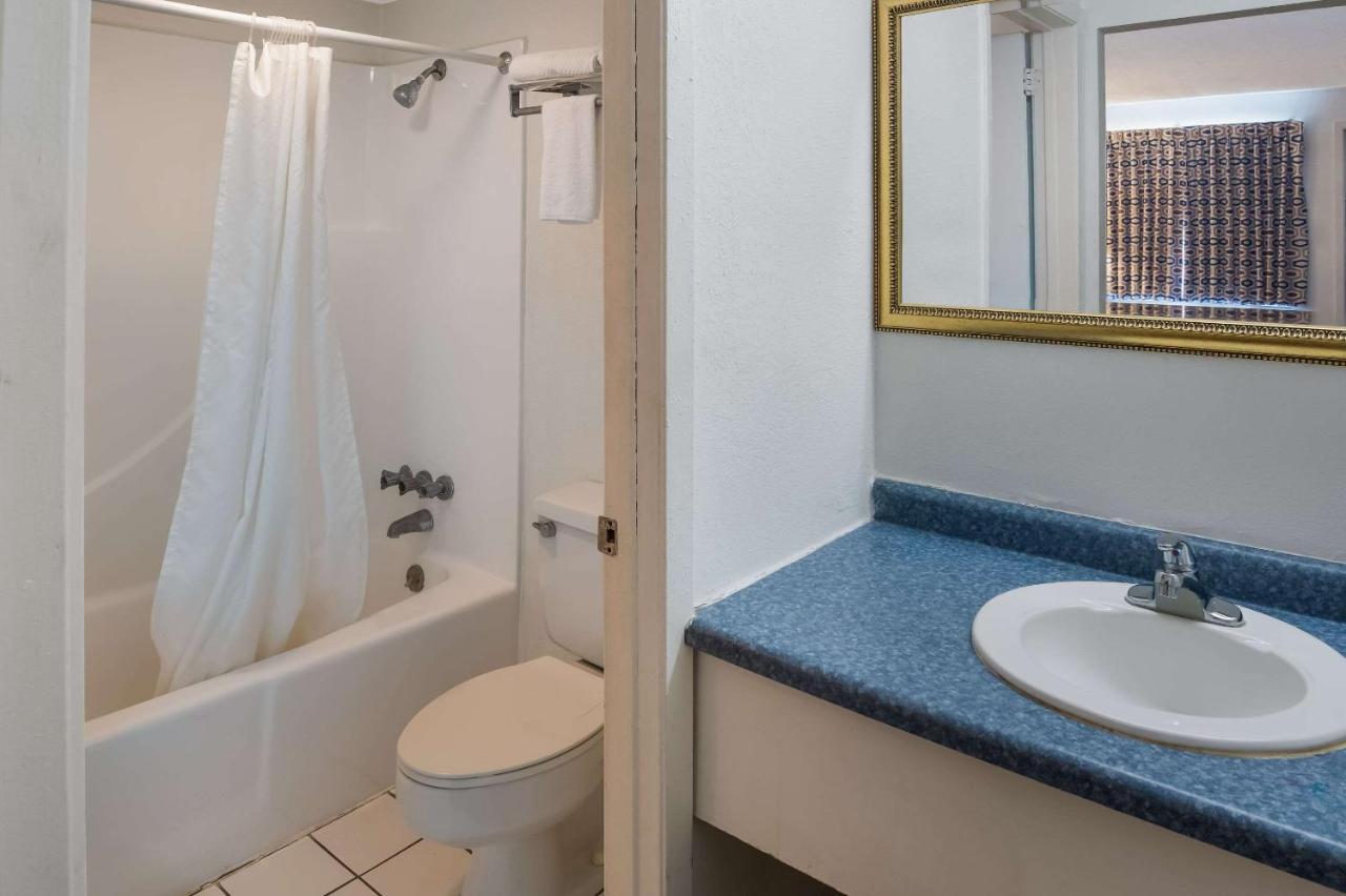 Rodeway Inn Brazil Εξωτερικό φωτογραφία